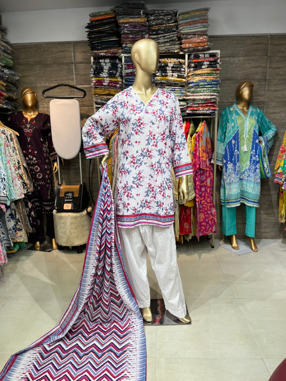 LAWN PRINTED 3 PIECE